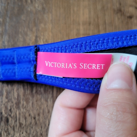 Victoria's Secret Royal Blue Push Up Strapless Bandeau Bikini Top - Picture 4 of 6